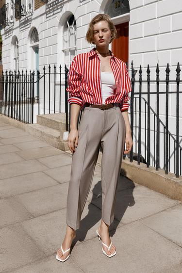 PANTALÓN TOBILLERO CINTURÓN - Tostado de Zara