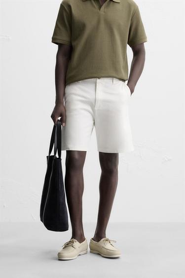 BERMUDA CHINO REGULAR FIT - Blanco roto de Zara