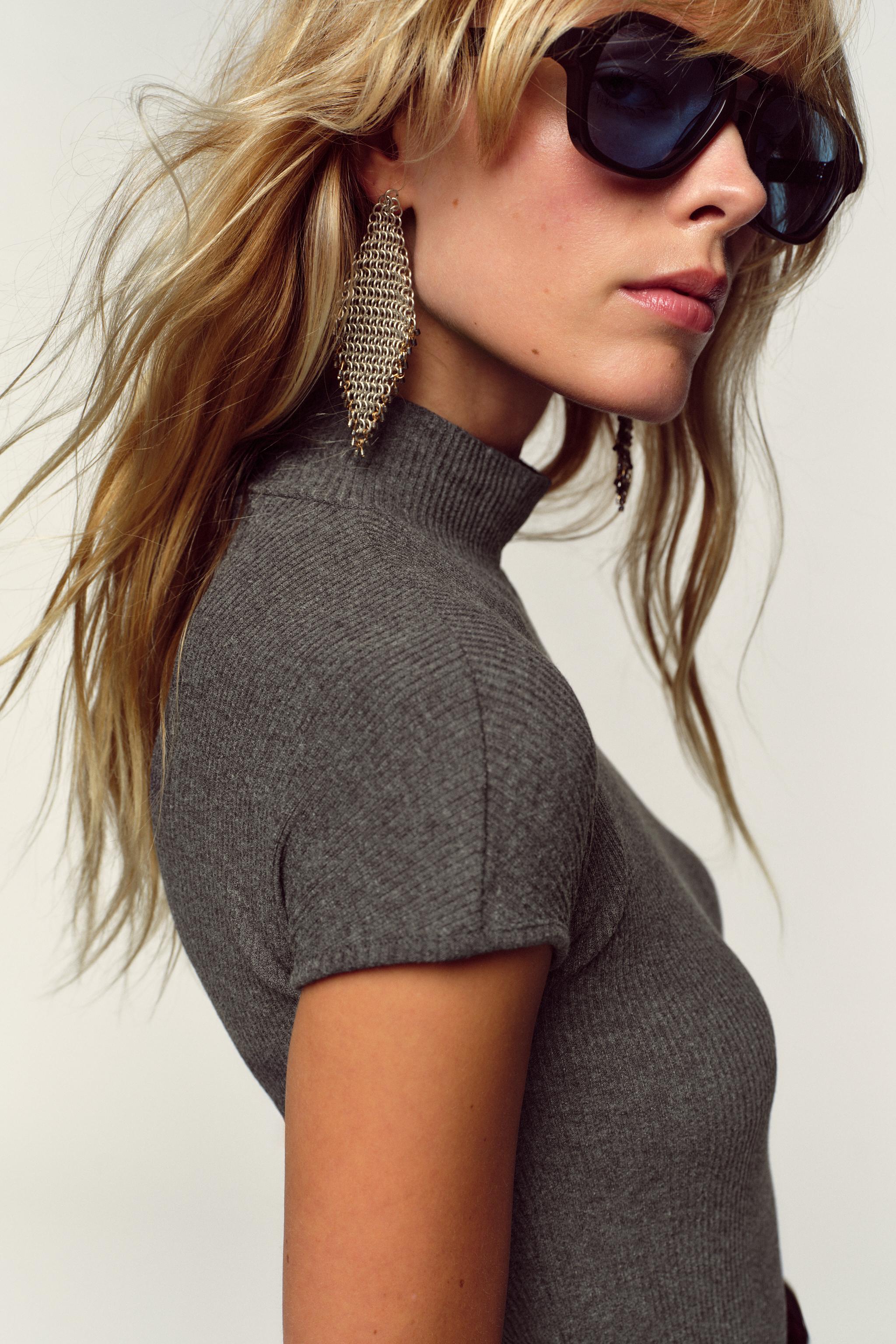 iNtimiteのRib Frill High neck Knit COS High-Neck Ribbed Knit Top | endource