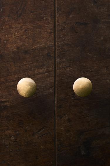 PACK OF ROUND BRASS DOOR KNOBS (PACK OF 2) - Golden by Zara