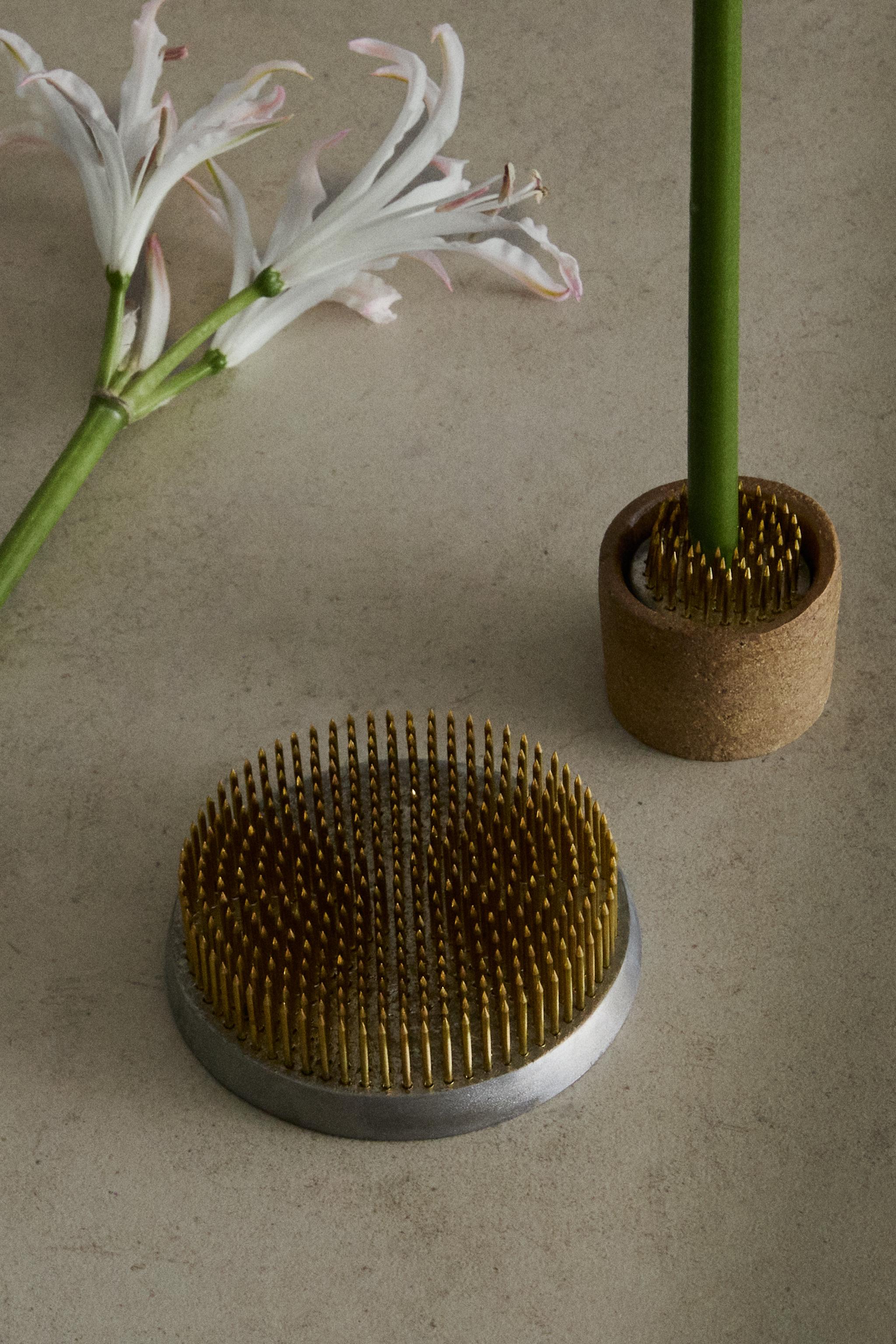 KENZAN FLOWER HOLDER - P | ZARA United States