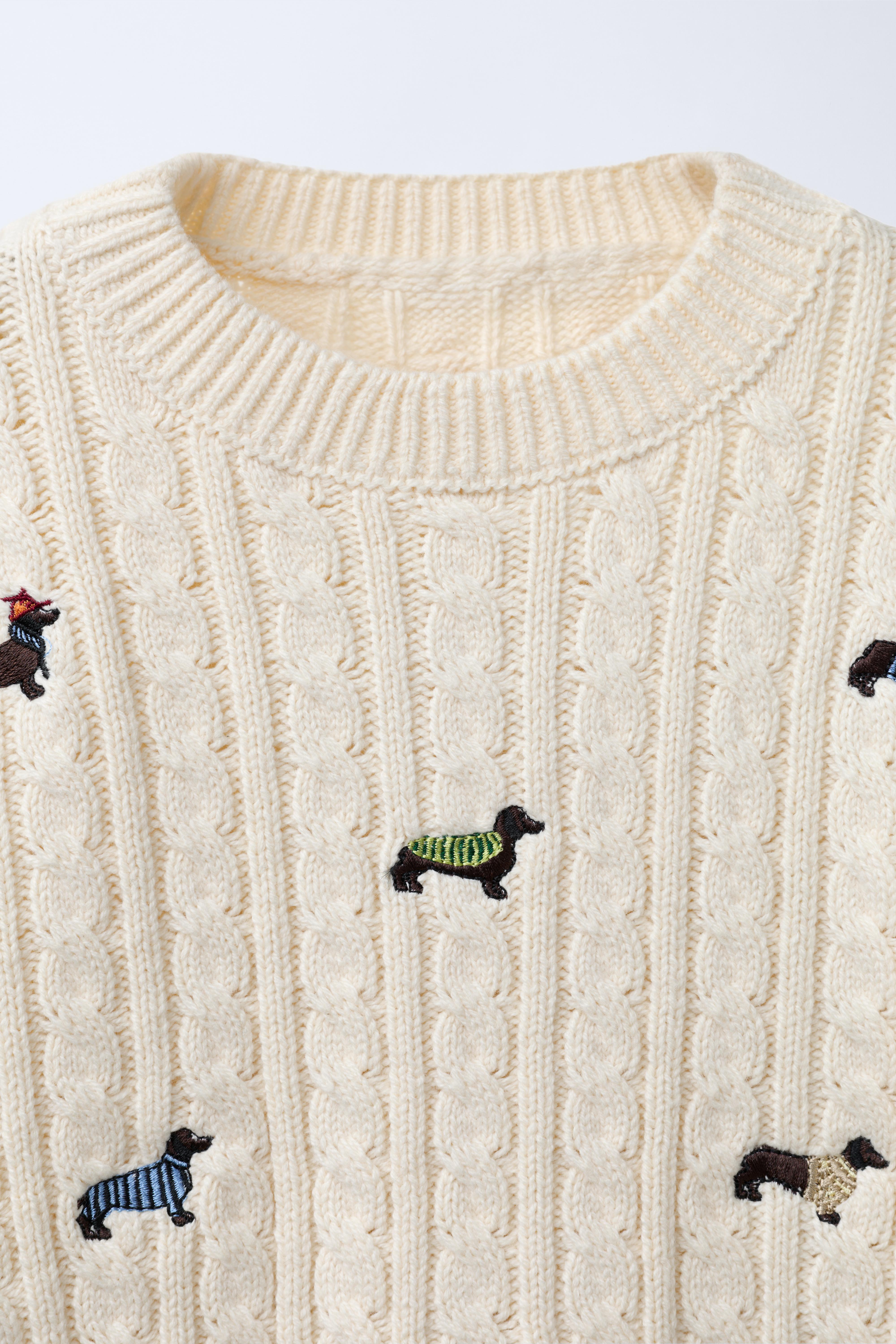 EMBROIDERED DOGS KNIT JUMPER