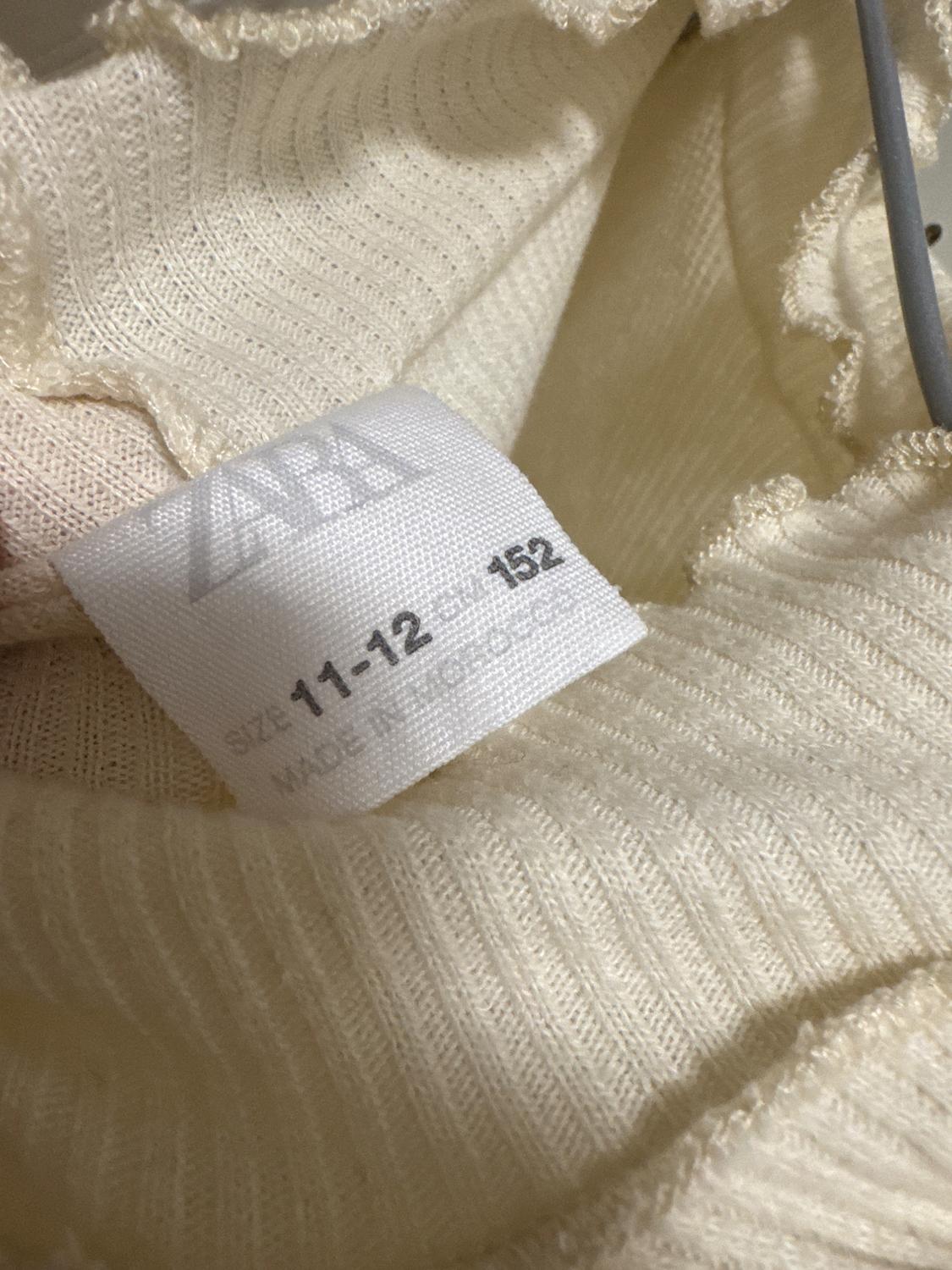 RIBBED HIGH NECK T-SHIRT - Image 3