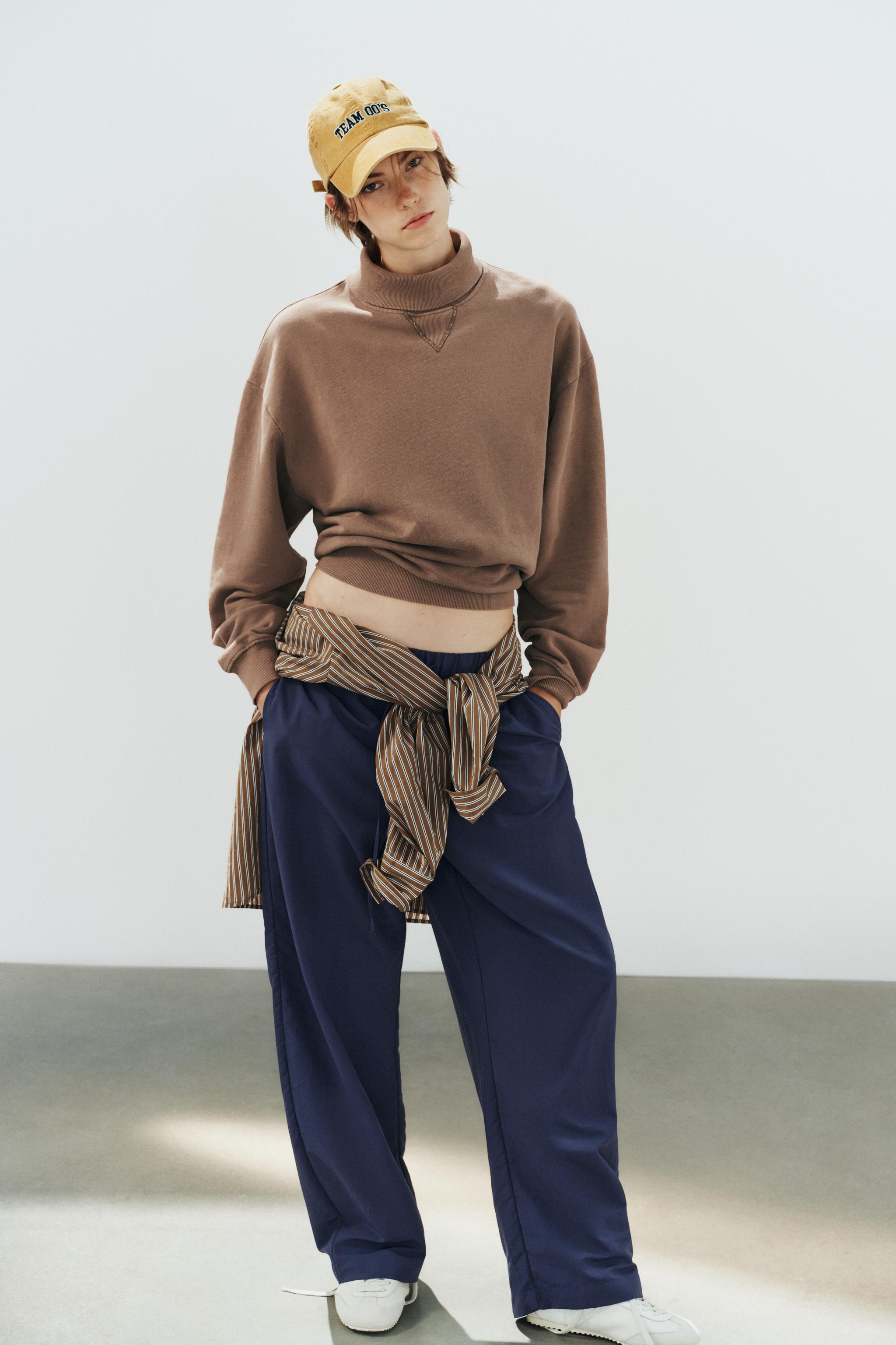 WASHED EFFECT MOCK NECK SWEATSHIRT — Brown