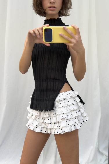 TOP PUNTO FRUNCES - Negro de Zara