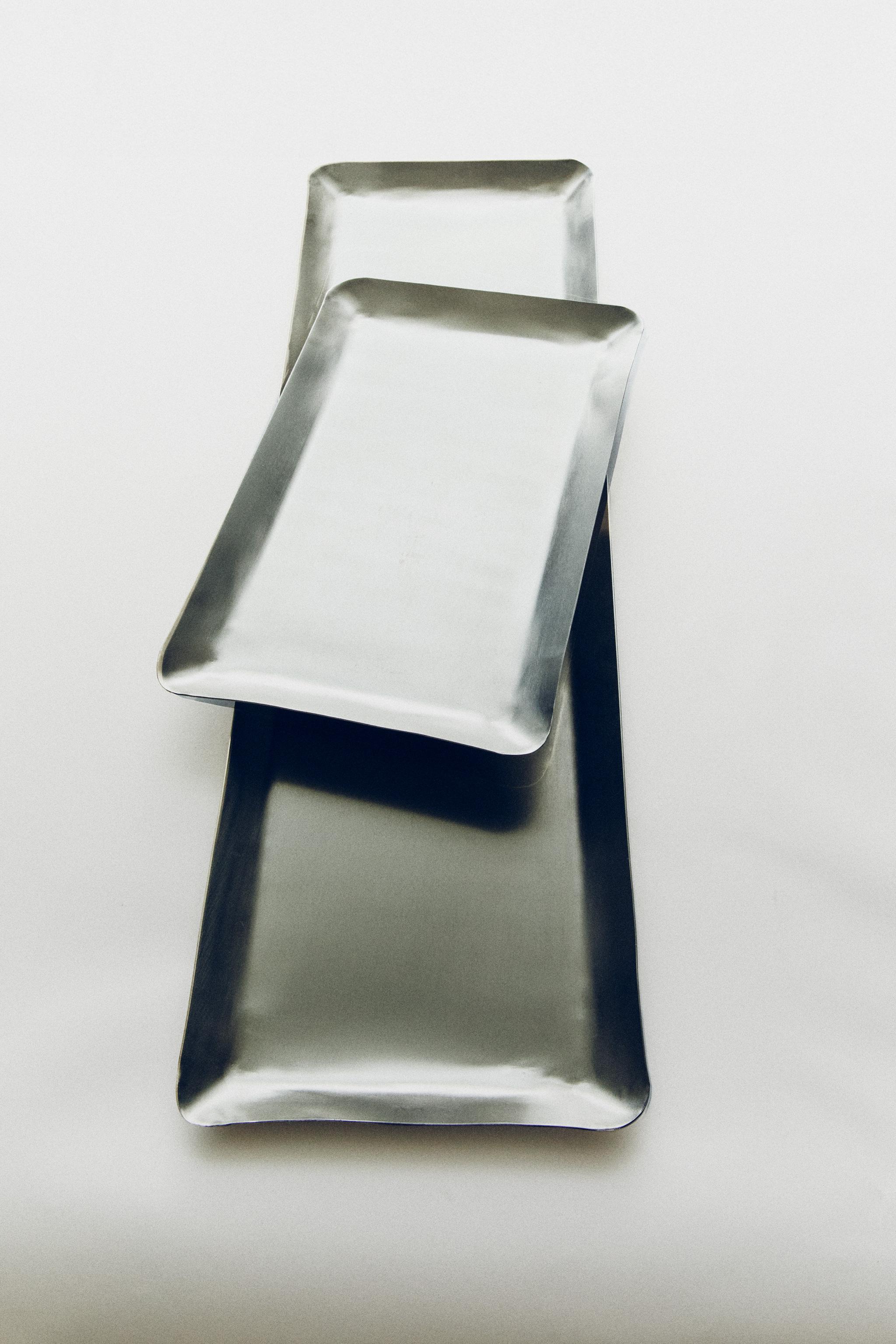 DECORATIVE RECTANGULAR TRAY
