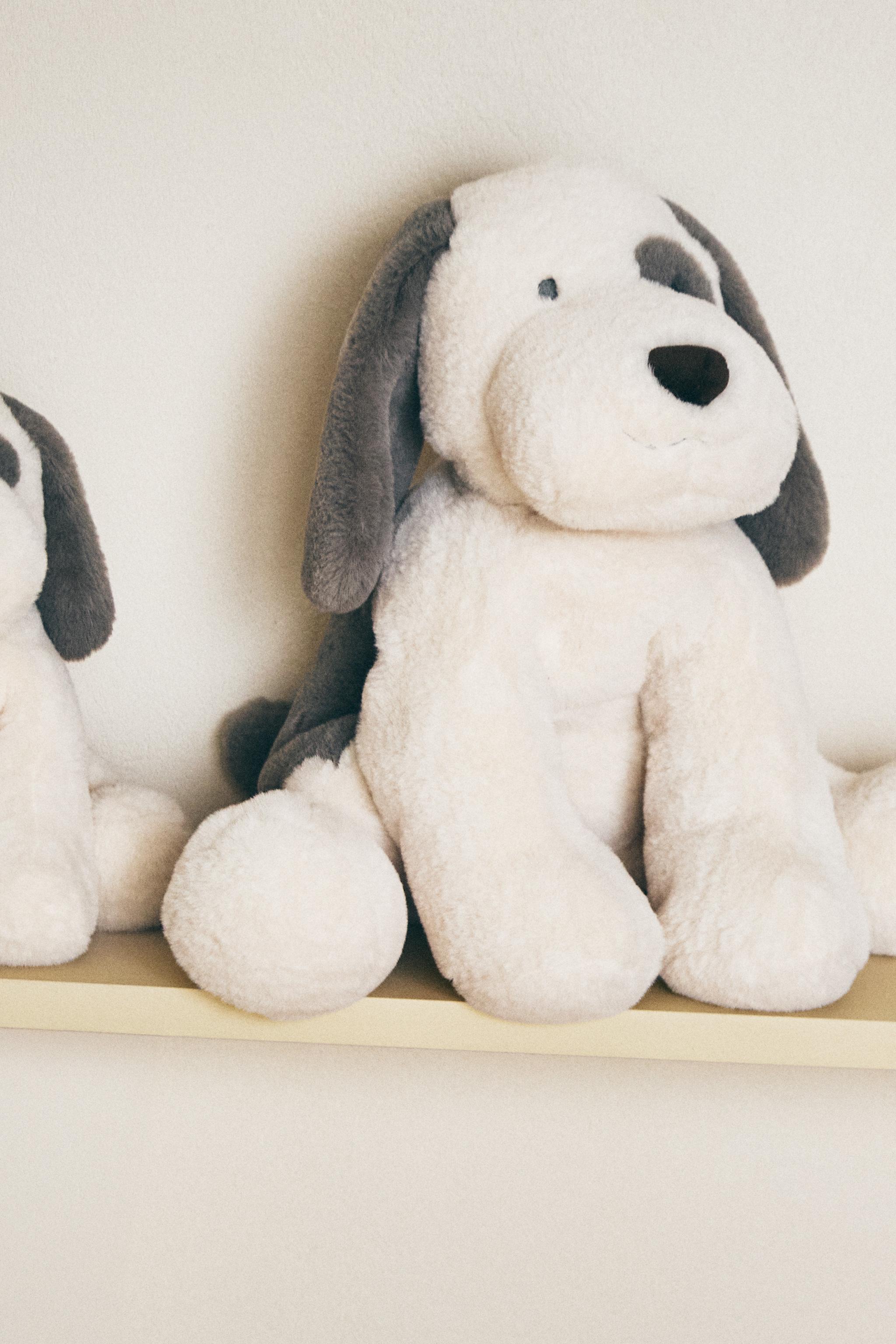 KIDS' DOG PLUSH TOY