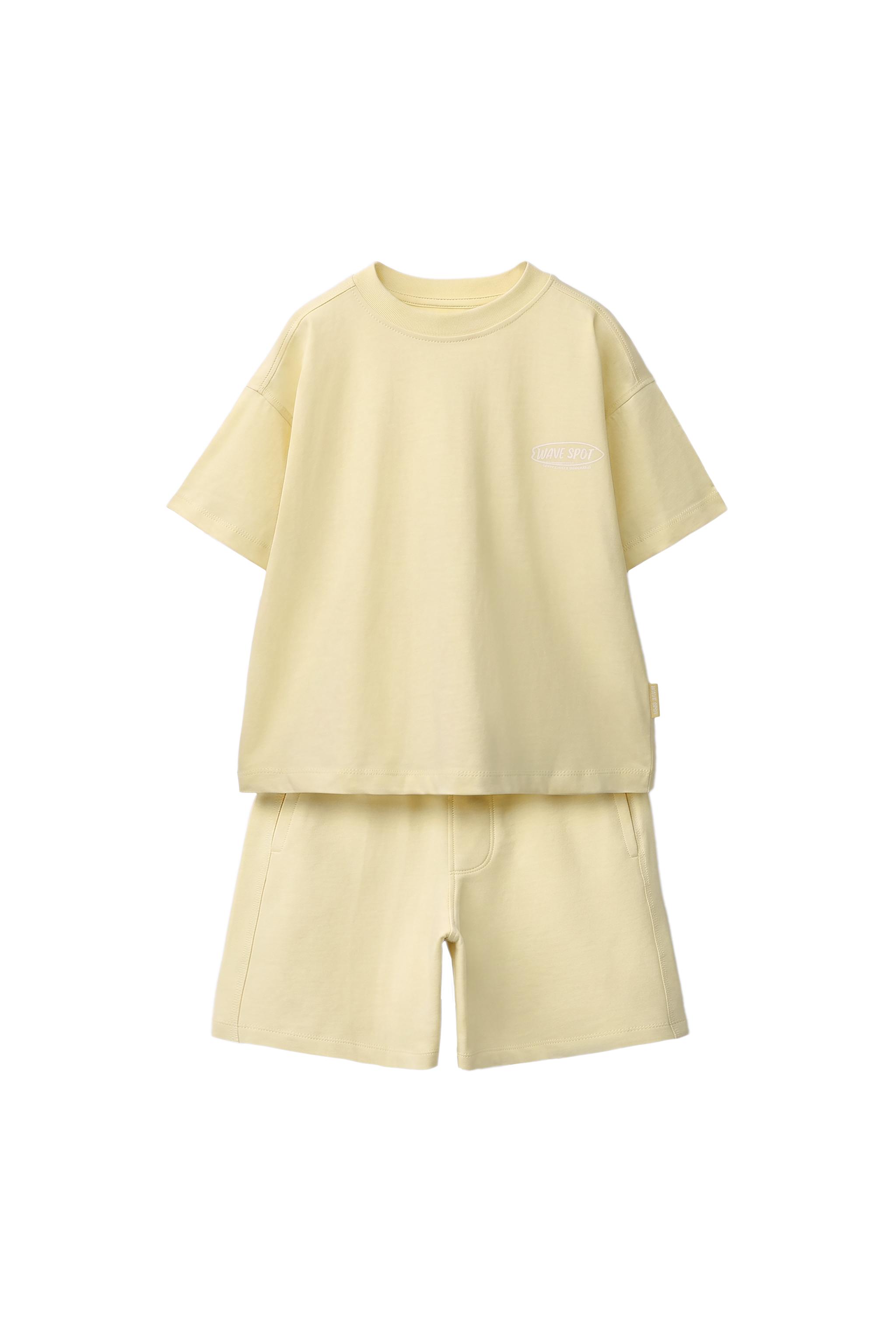 T-SHIRT AND SHORTS SET WITH TEXT - Light yellow | ZARA Canada