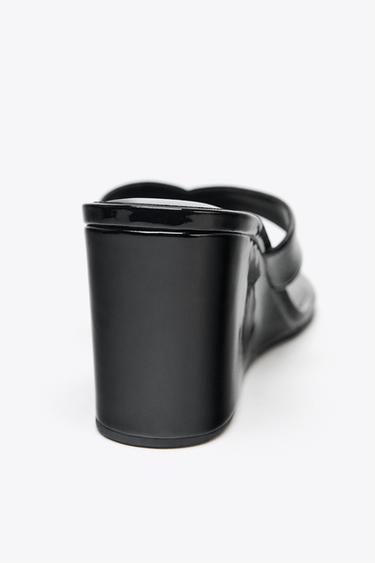 PATENT-EFFECT WEDGE SANDALS - Black by Zara - Image 4