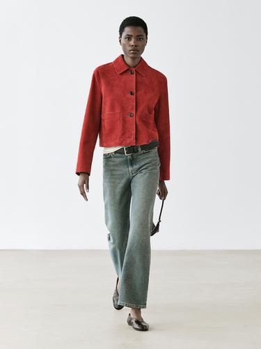 Chaqueta corta piel ante - Rojo de Zara