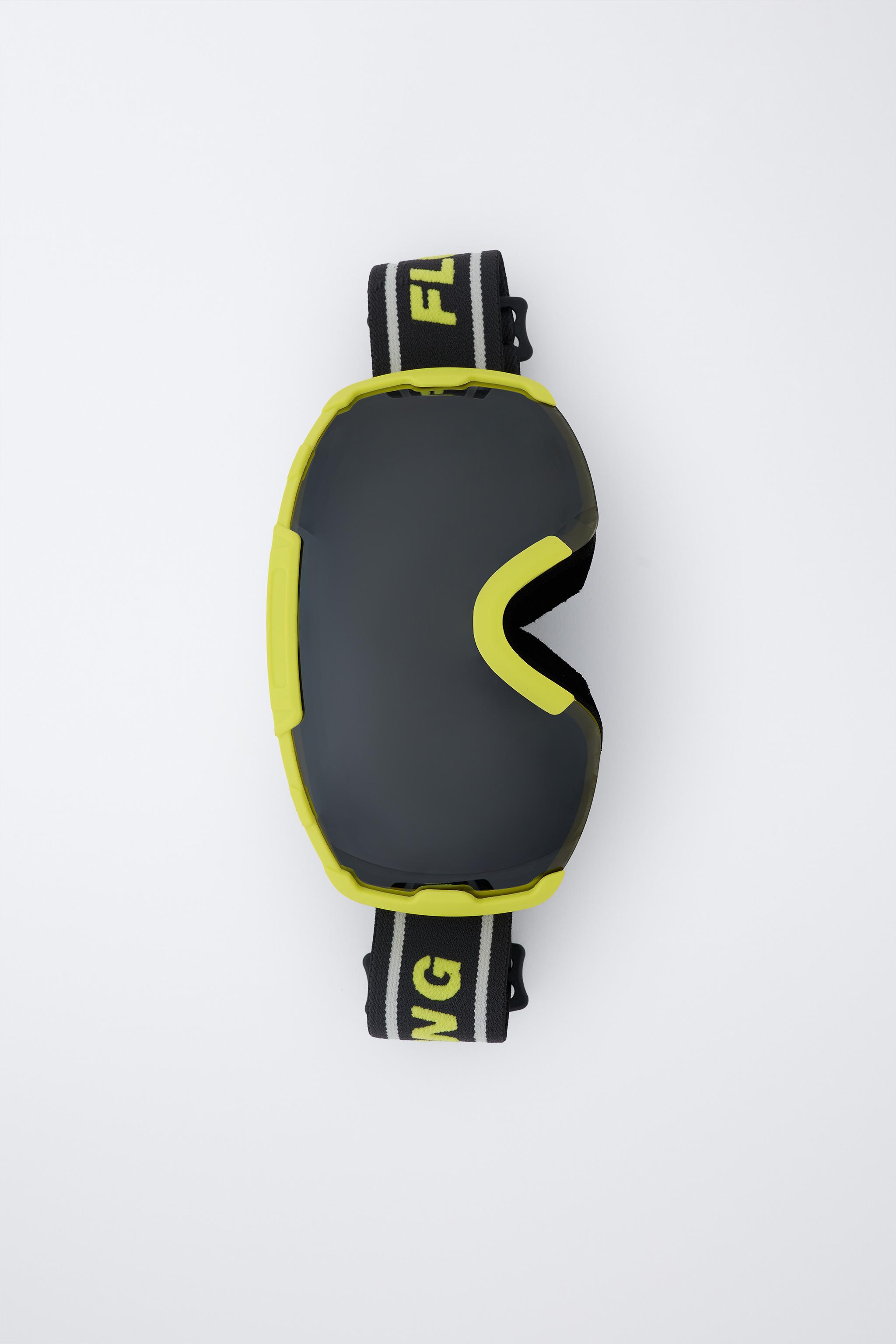 LUNETTES TEXTE AVEC HOUSSE COLLECTION SKI