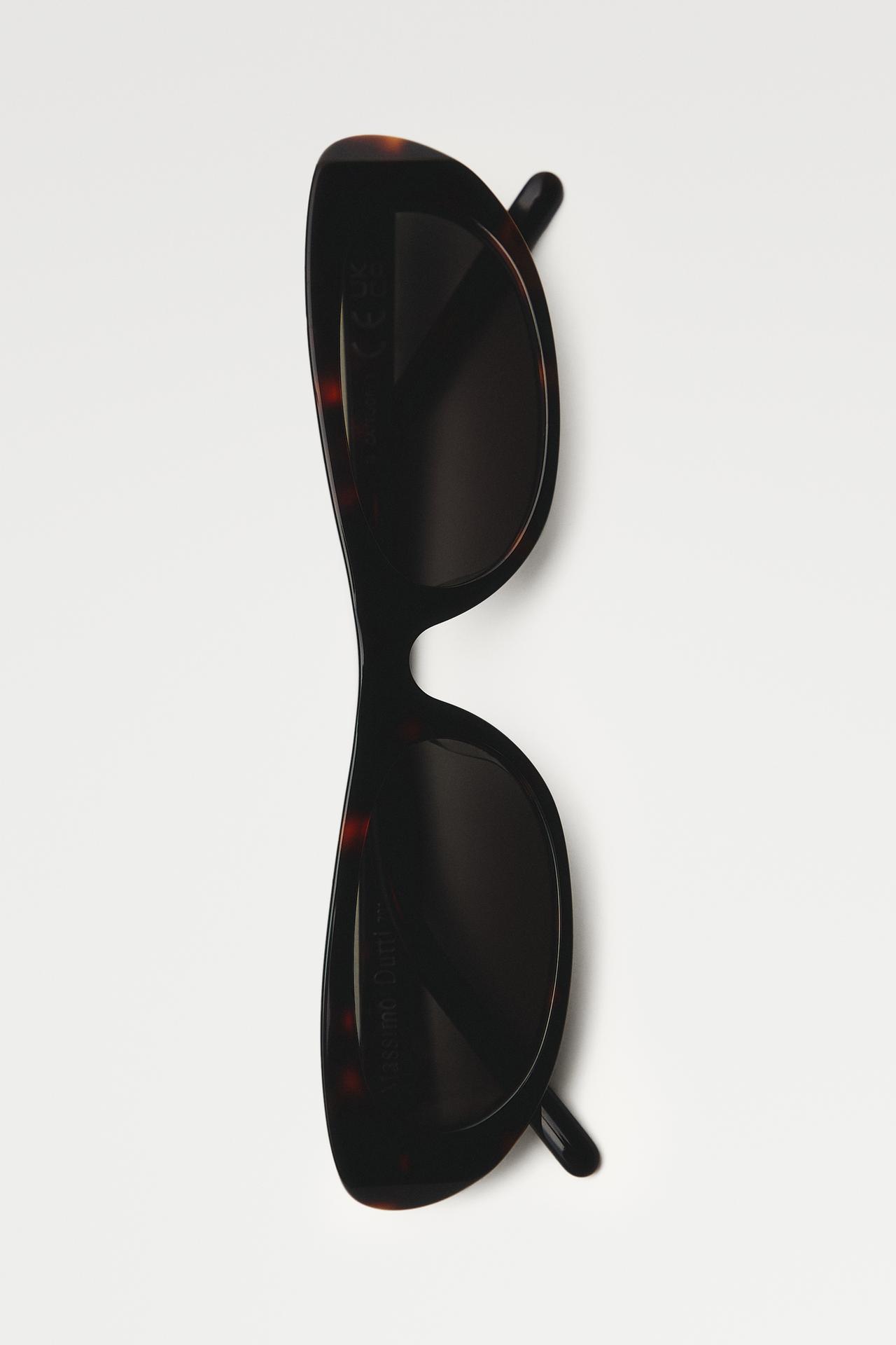 Rectangular sunglasses — Brown