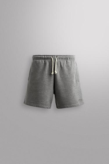 ШОРТЫ-ДЖОГГЕРЫ — СЕРЫЙ С МЕЛАНЖЕВЫМ ЭФФЕКТОМ от Zara