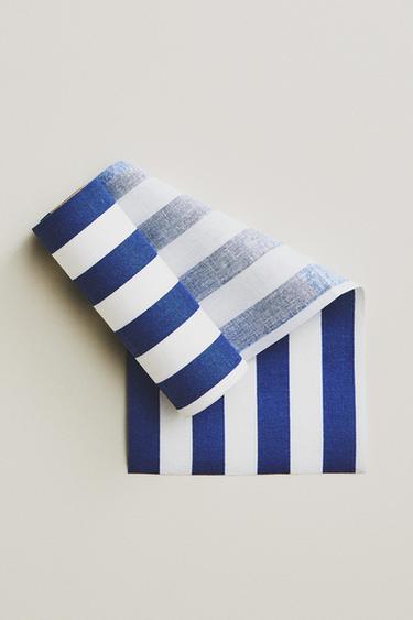 LOT DE 20 SERVIETTES DE TABLE EN COTON RÉUTILISABLES À RAYURES - Bleu / Blanc de Zara - Image 4
