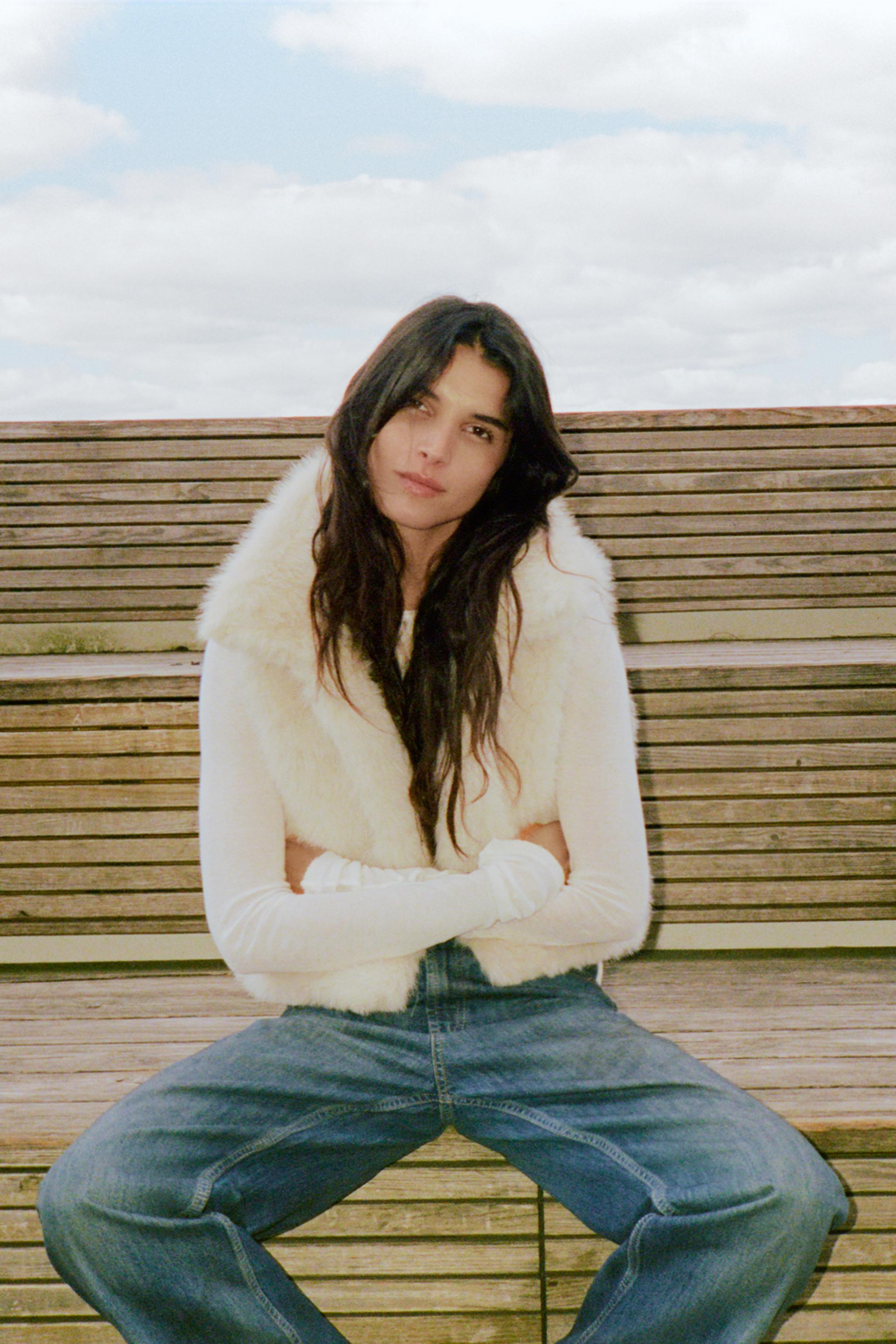 ZARA キルティングダウンベスト　ロングベスト　ロングジレ ZARA キルティングダウンベスト ロングベスト ロングジレ 「究極