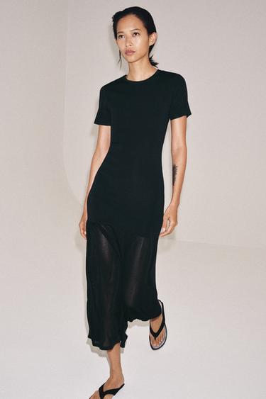 ロング丈ニットワンピースネイビーブルーZaraのロング丈ニットワンピース - ネイビーブルー 