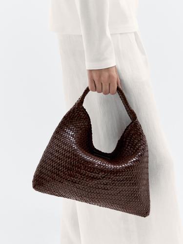 Bolso shopper trenzado piel napa - Marrón de Zara