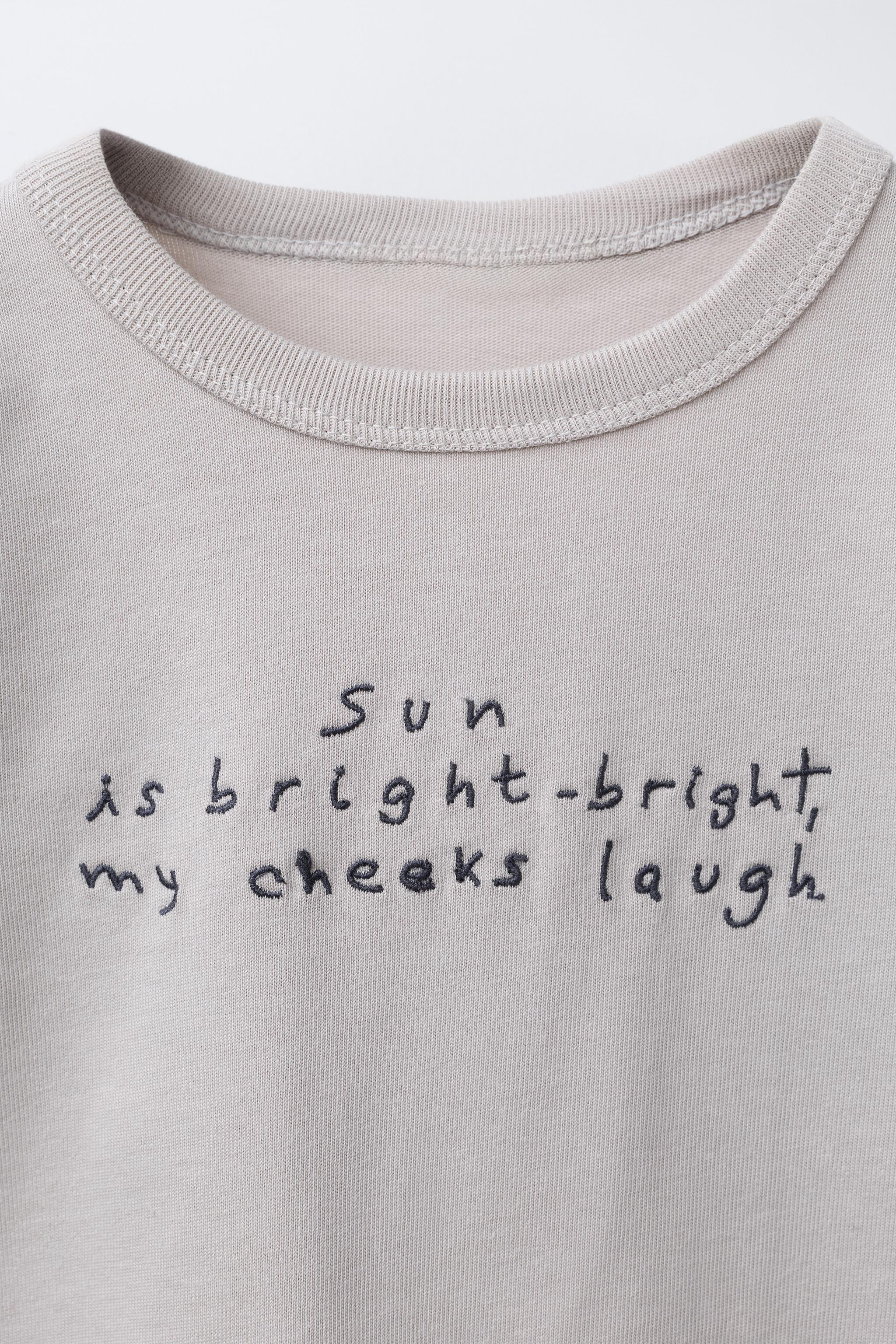 EMBROIDERED TEXT T-SHIRT