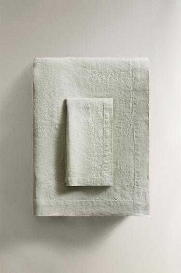 WASHED LINEN TABLECLOTH - Greenish by Zara