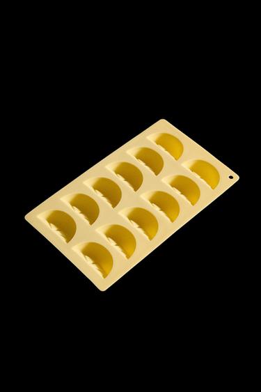 Zara SILICONE ICE TRAY LEMON SLICES - Yellow