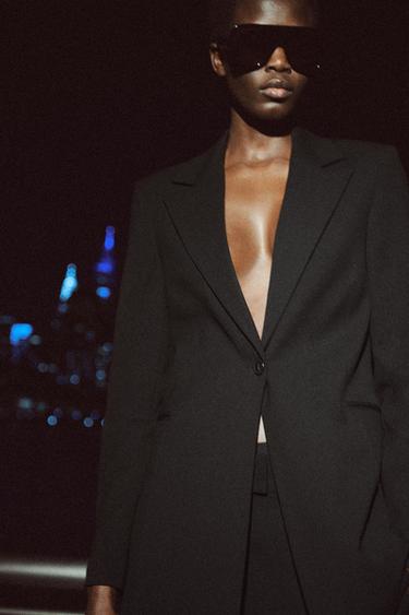BLAZER SLIM CON LANA ZW COLLECTION LIMITED EDITION - Negro de Zara
