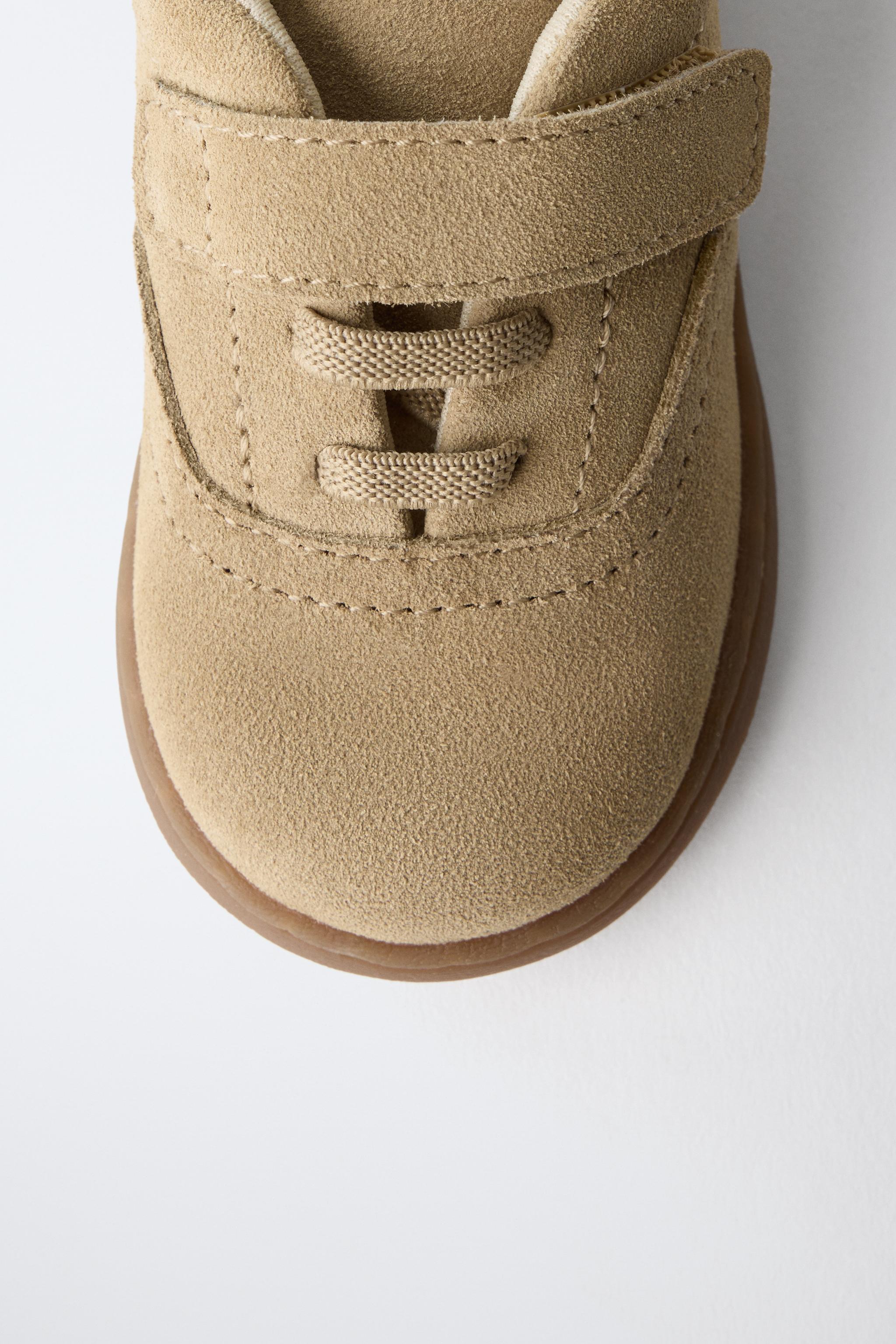 LEATHER SNEAKERS