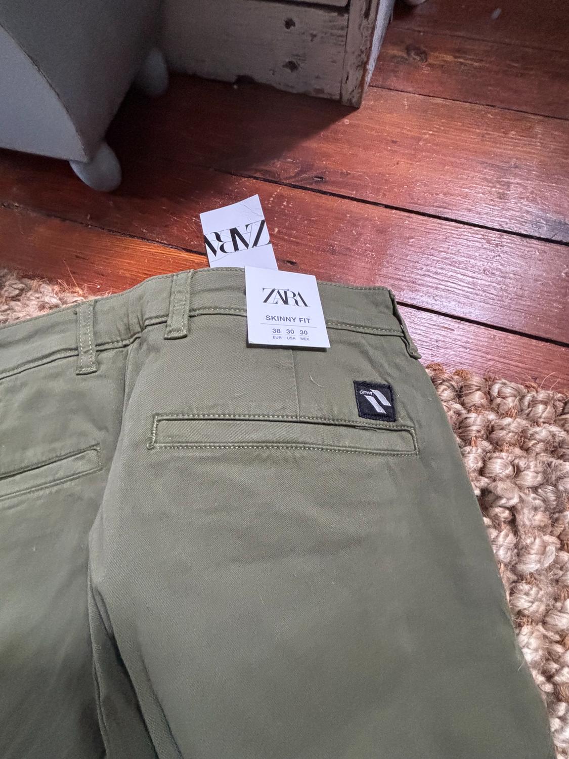 PREMIUM CHINO PANTS - Image 3