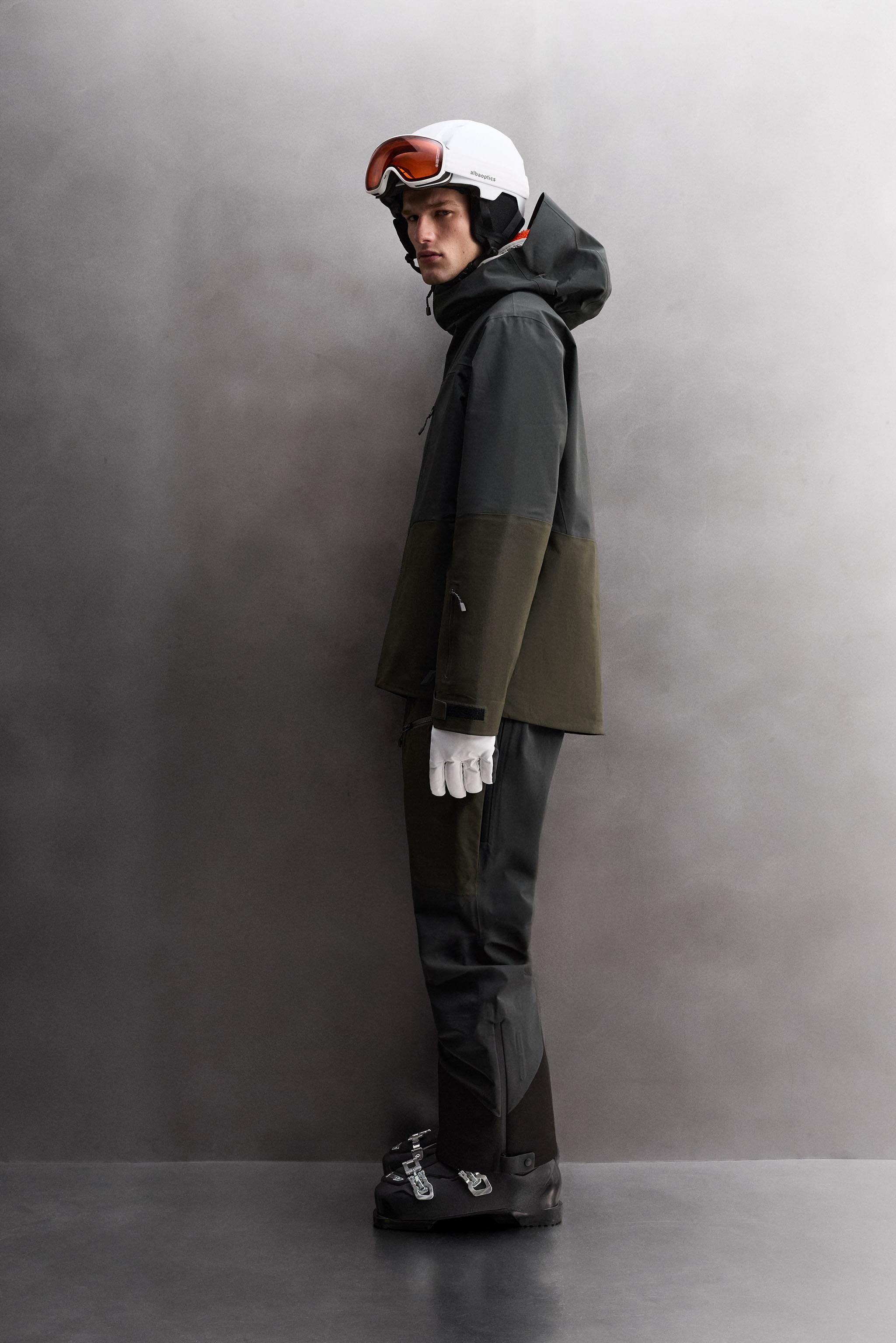 RECCO® WATERPROOF TECHNICAL SHELL SKI JACKET