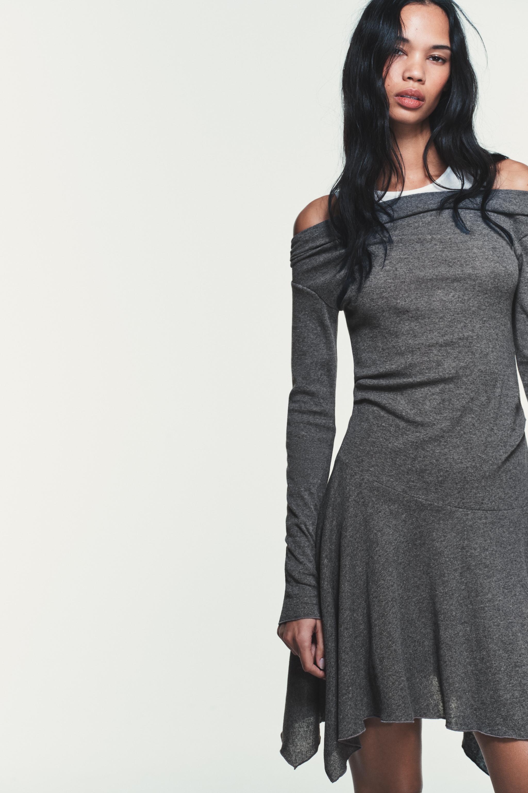 アシンメトリーショートワンピース - 831 | ZARA Japan / 日本