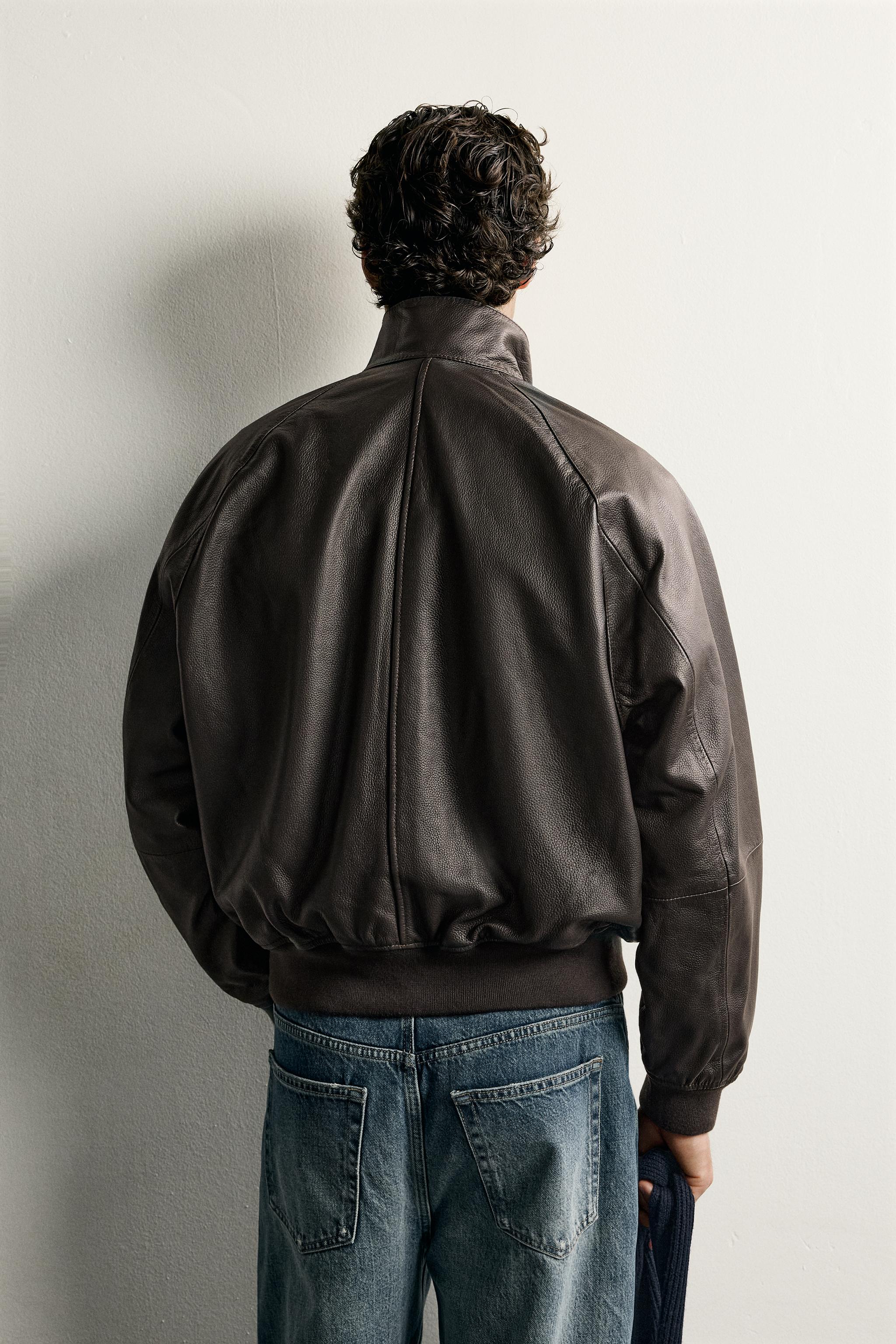 LEATHER RELAXED-FIT JACKET