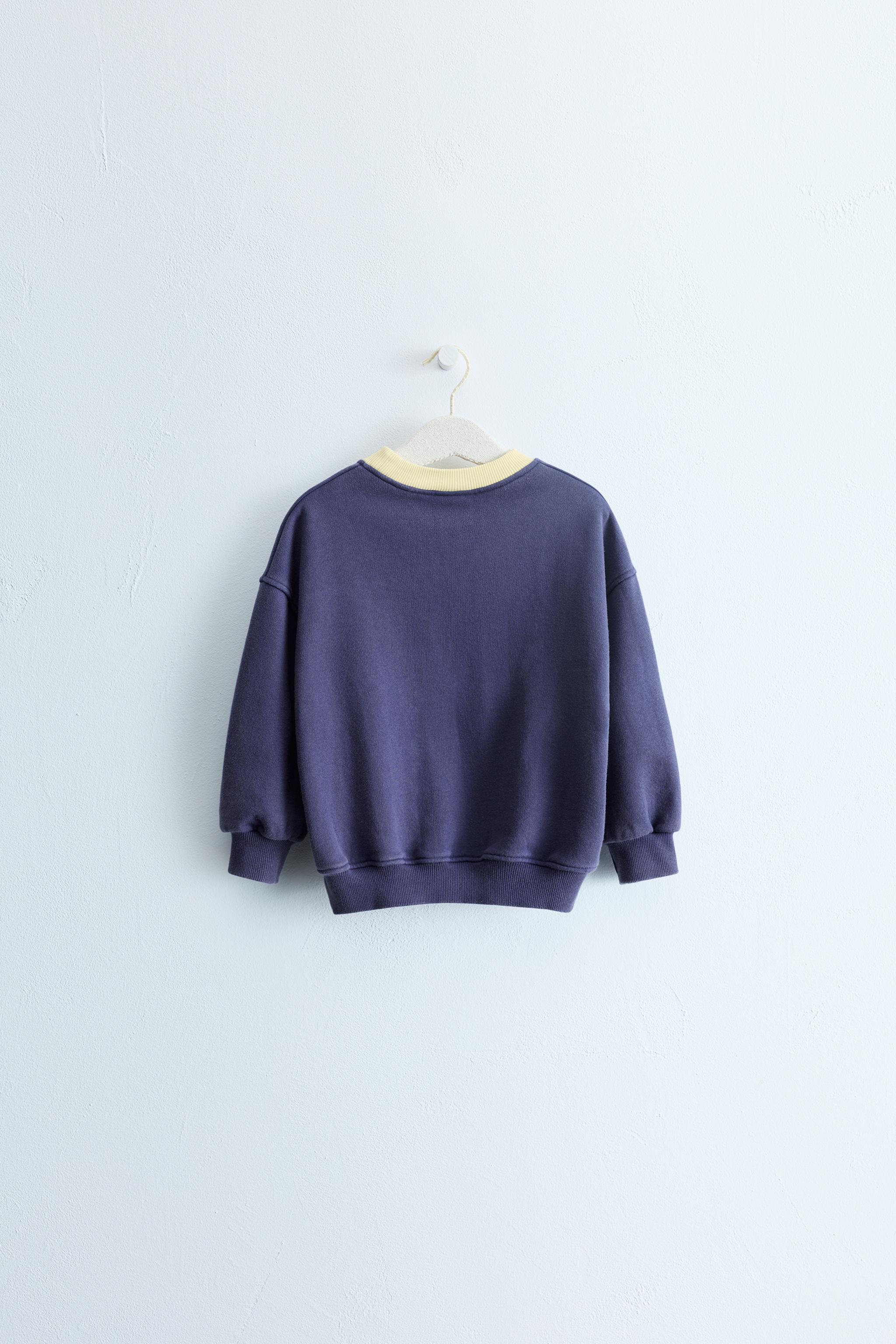 ZARA TIMELESS - EMBROIDERED TEXT SWEATSHIRT — Mid-blue