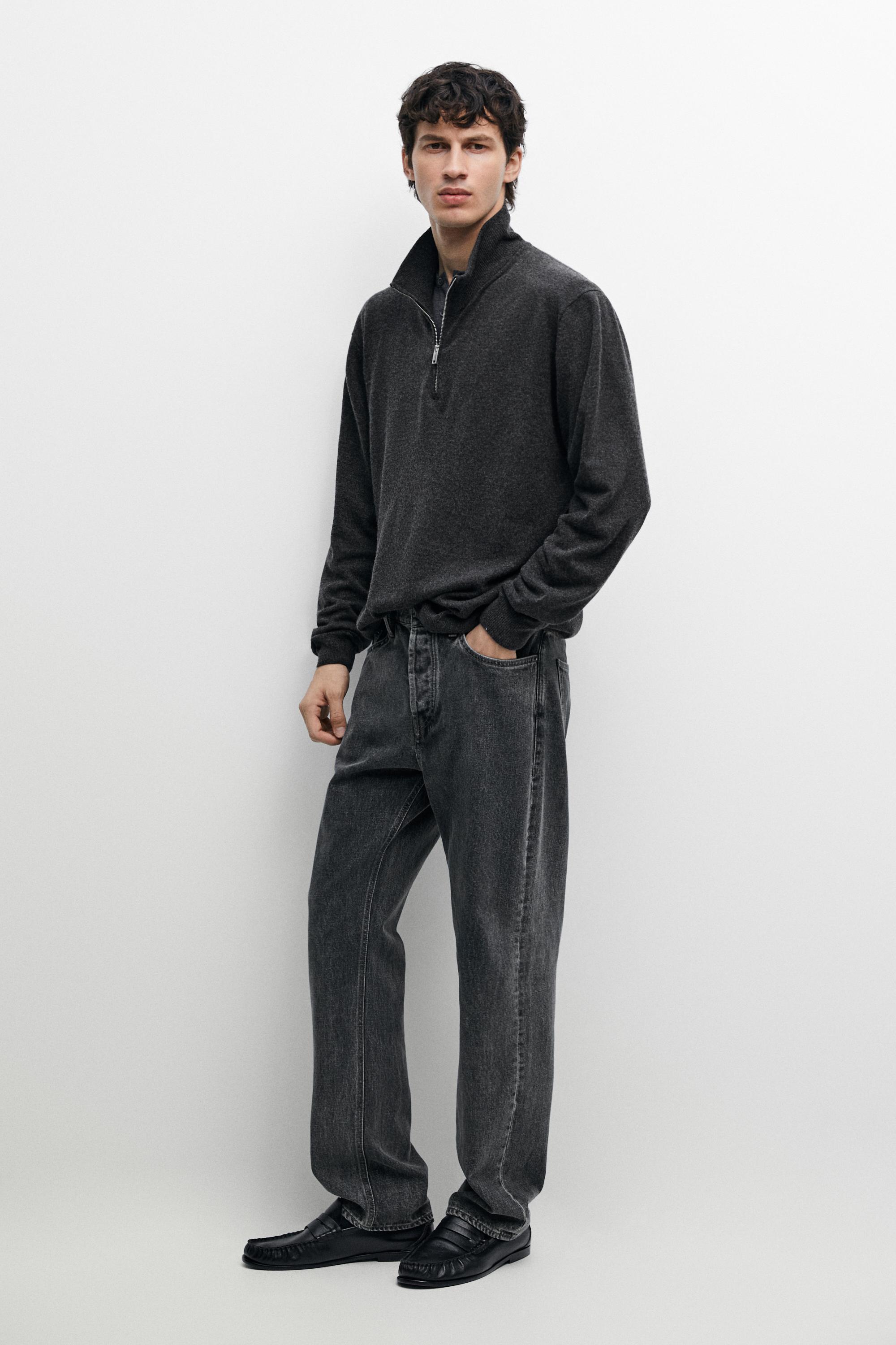 Mock neck knit sweater with zip