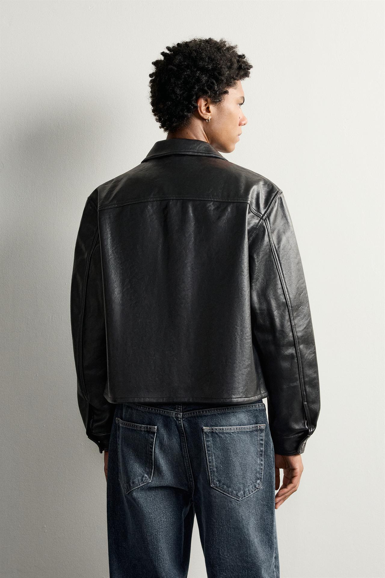 CROPPED-FIT FAUX LEATHER-EFFECT OVERSHIRT — Chocolate