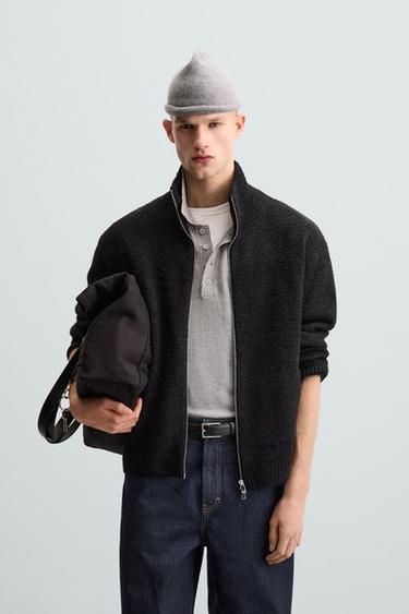 CÁRDIGAN CREMALLERA - Negro de Zara