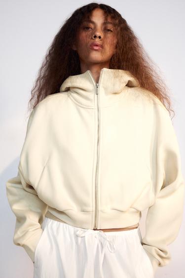 SUDADERA CROP CAPUCHA - Crudo de Zara