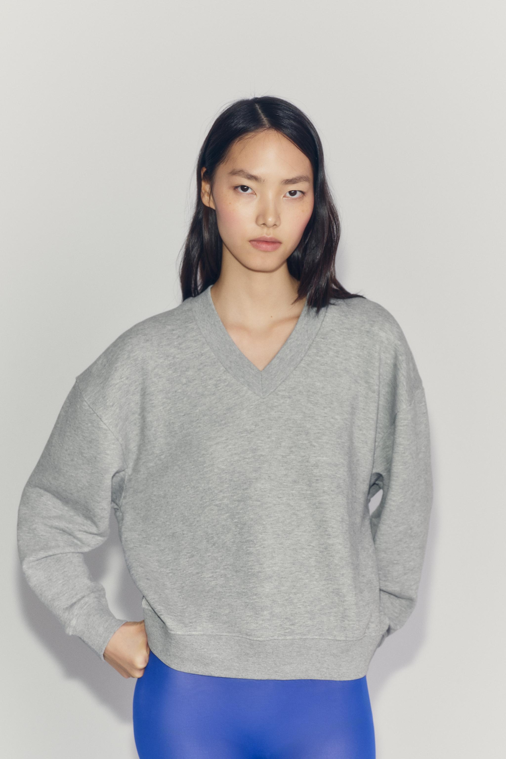 V-NECK SWEATSHIRT — Gray marl