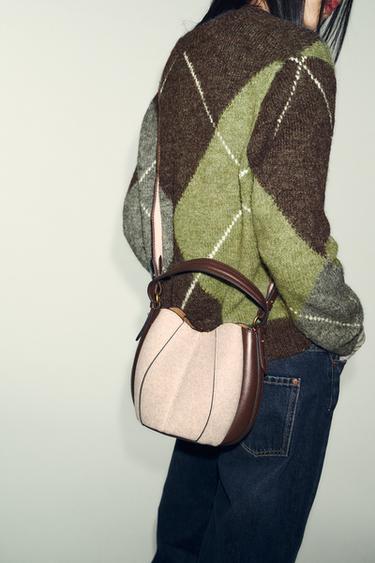 TOPSTITCH FABRIC BUCKET BAG - Ecru by Zara