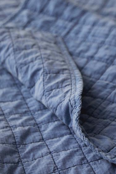 KIDS’ REVERSIBLE CHECK QUILTED BEDSPREAD - Blue by Zara - Image 5