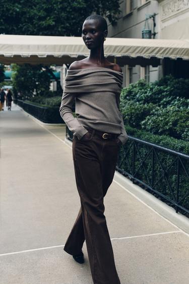 GATHERED STRAPLESS KNIT TOP - Taupe grey by Zara