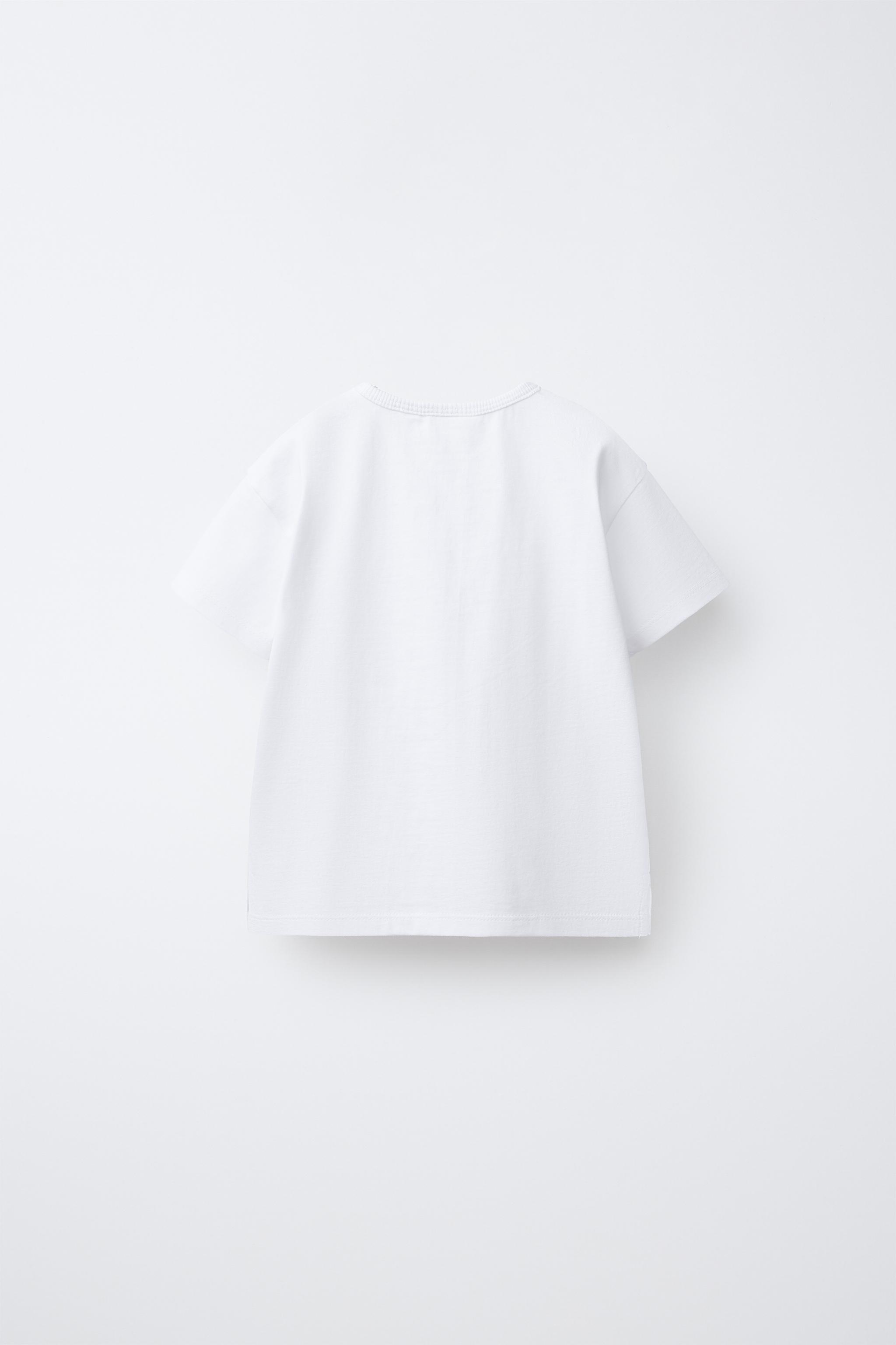 HEART APPLIQUÉ T-SHIRT — White