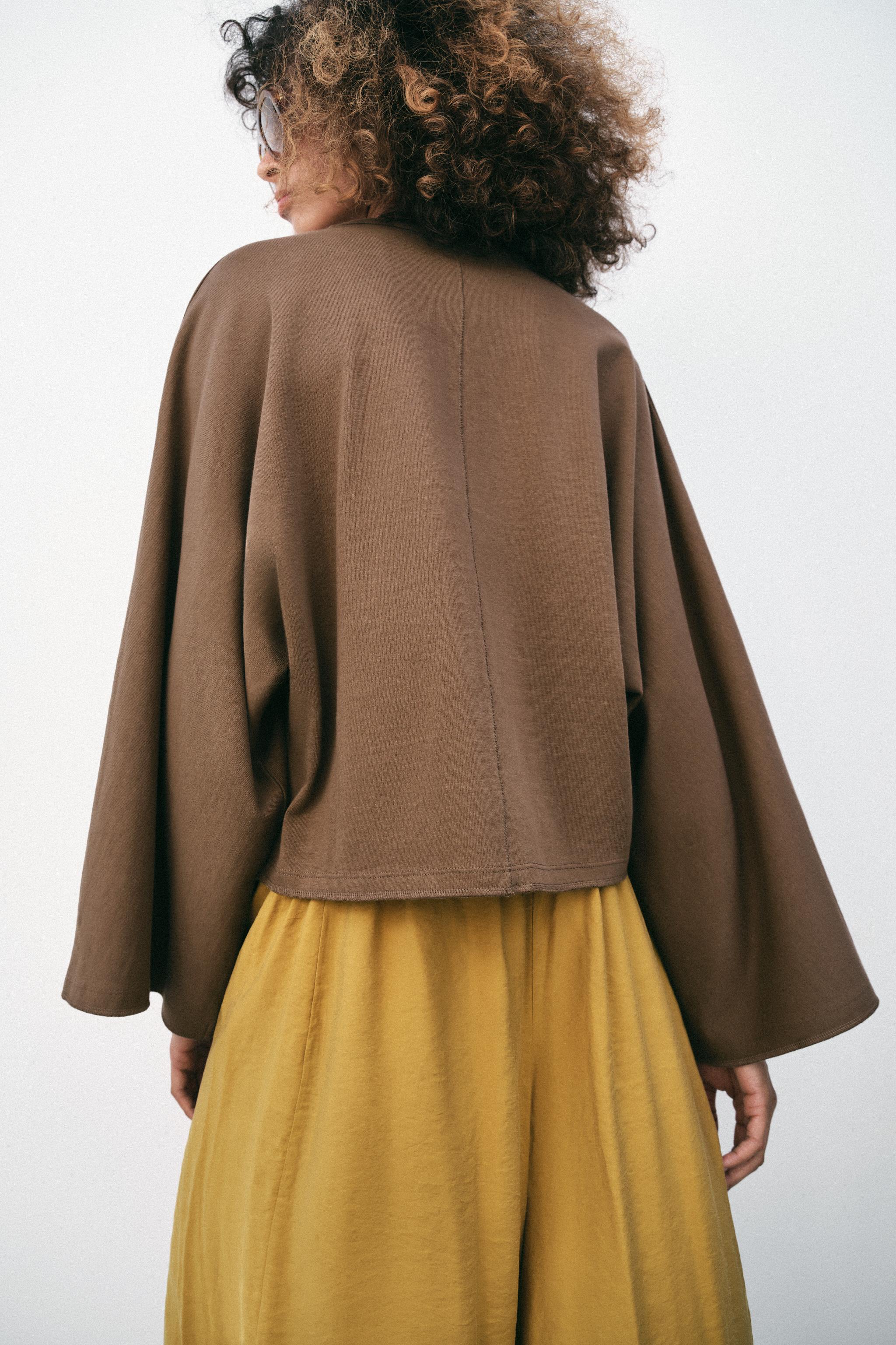 COTTON WIDE-SLEEVE T-SHIRT