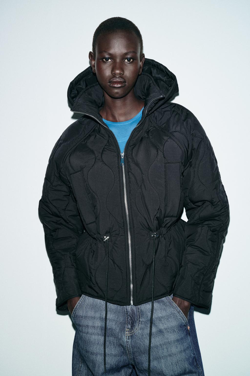 HOODED PUFFER JACKET