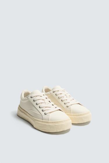 حذاء رياضي نسيجي سميك - أبيض الخاص بـ Zara