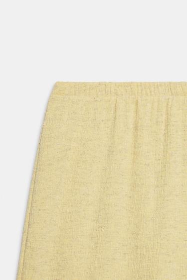 PANTALON DROIT TEXTURÉ - Jaune clair de Zara - Image 6