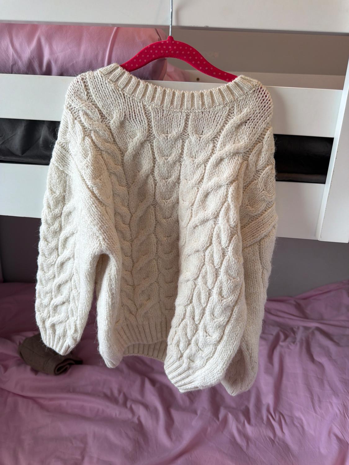 CABLE-KNIT SWEATER - Image 4