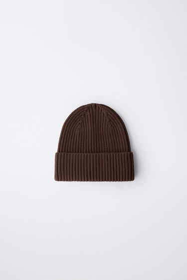 PLAIN KNIT BEANIE - Brown by Zara