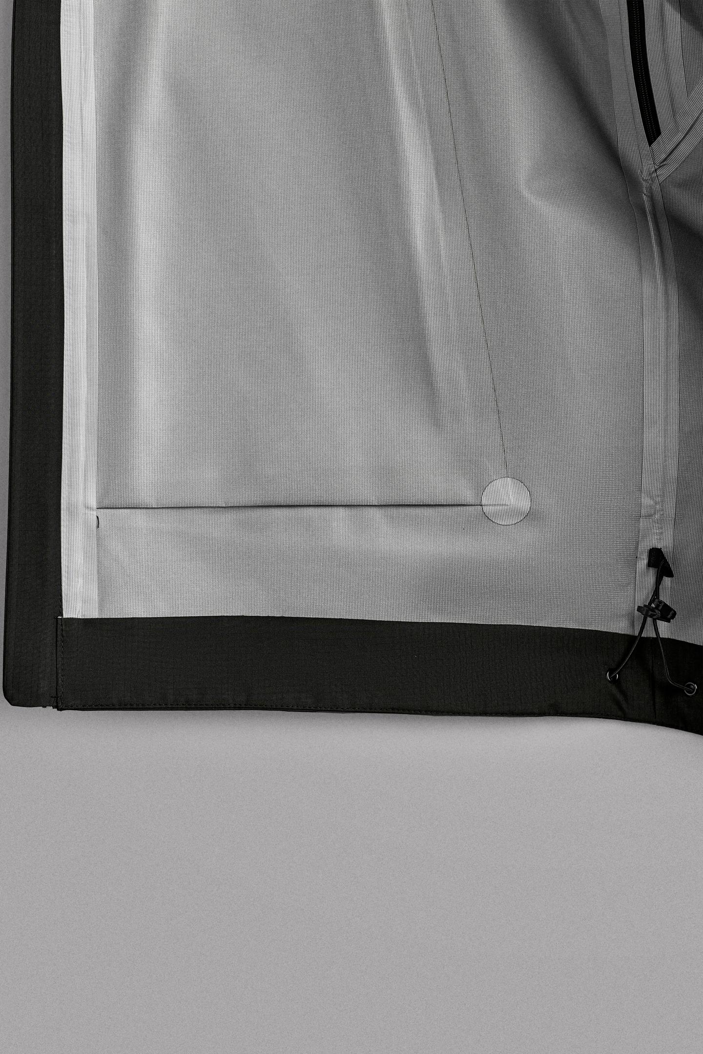 Мужская куртка Zara Waterproof Technical, цвет: Чёрный — фото 8