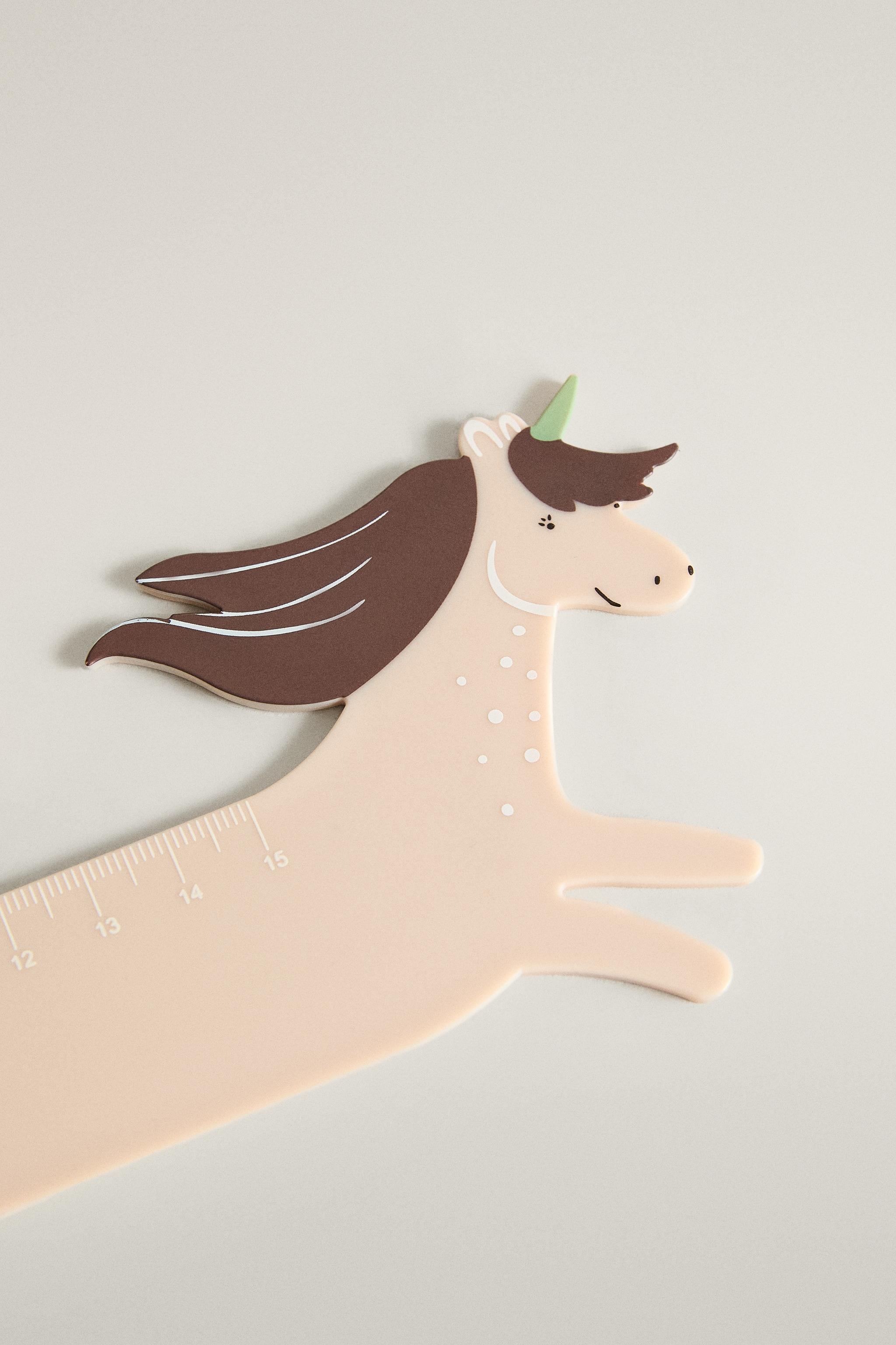 KIDS' UNICORN RULER