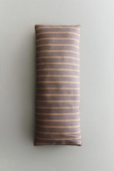 STRIPED BENCH SEAT CUSHION - striped by Zara