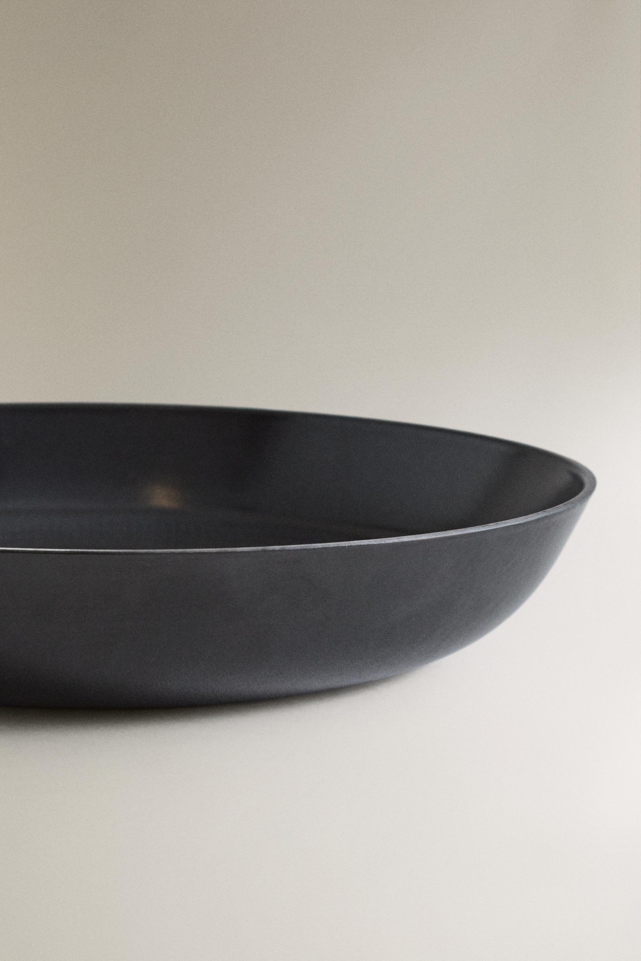IRON FRYING PAN